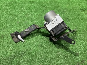 กล่อง ABS SUBARU OUTBACK OEM 27594AG020 BPE 2004 EZ30