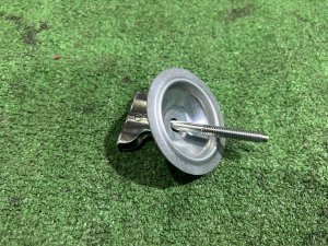 โบลต์ยึดยางอะไหล่ SUBARU OUTBACK OEM 97052AE000 BPE 2004