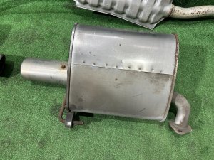 Muffler canisters и средняя SUBARU OUTBACK OEM 44300AG130 44300AG120 44200AG050 BPE 2004 EZ30