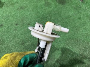 Sensor do nível de combustível SUBARU OUTBACK OEM 42081AG000 BPE 2004 EZ30