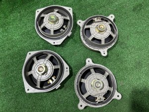 Altifalantes SUBARU OUTBACK OEM 86301AG000 86301AG010 86301AG100 BPE 2004
