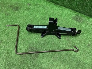 แม่แรง высокий 97032AG010 SUBARU OUTBACK