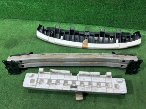 คานเหล็กกันชนหน้า SUBARU OUTBACK OEM 57712AG000 57705AG030 57705AG010 BPE 2004