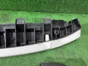 คานเหล็กกันชนหน้า SUBARU OUTBACK OEM 57712AG000 57705AG030 57705AG010 BPE 2004