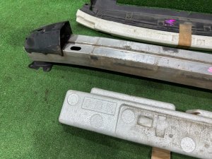 คานเหล็กกันชนหน้า SUBARU OUTBACK OEM 57712AG000 57705AG030 57705AG010 BPE 2004