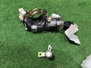 イグニッションスイッチ комплект замков SUBARU OUTBACK OEM 57491AG131 BPE 2004 SILVER 39D, 3K3