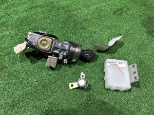 สวิตช์กุญแจสตาร์ท комплект замков 57491AG131 SUBARU OUTBACK