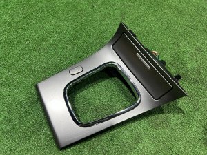 ATシフトコンソール пепельница SUBARU OUTBACK OEM 92121AG060 BPE 2004