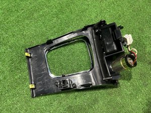 ATシフトコンソール пепельница SUBARU OUTBACK OEM 92121AG060 BPE 2004