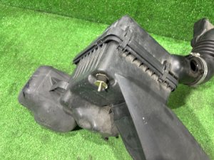 エアクリーナーボックス Свап SUBARU OUTBACK OEM 14435AA100 46052AG050 BPE 2004 EZ30