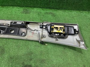 Friso da porta da bagageira SUBARU OUTBACK OEM 84261AG052TE BPE 2004 SILVER 39D, 3K3