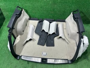 Boot trim SUBARU OUTBACK OEM 95066AG050WA 95073AG010JC 95067AG111WA 94027AG040WA 94027AG080WA BPE 2004 SILVER 39D, 3K3
