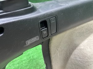 Boot trim SUBARU OUTBACK OEM 95066AG050WA 95073AG010JC 95067AG111WA 94027AG040WA 94027AG080WA BPE 2004 SILVER 39D, 3K3