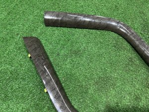 แผงพลาสติกคอนโซลหน้า Мрамор декор SUBARU OUTBACK OEM 66077AG230 66077AG220 BPE 2004 SILVER 39D, 3K3