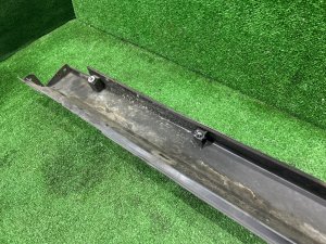右サイドシル SUBARU OUTBACK OEM 91112AG120 BPE 2004 SILVER 39D, 3K3