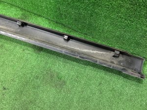 右サイドシル SUBARU OUTBACK OEM 91112AG120 BPE 2004 SILVER 39D, 3K3