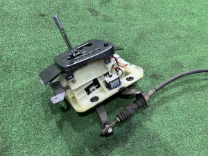 ATシフトセレクター SUBARU OUTBACK OEM 35111AG000 35150AG010 BPE 2004