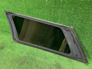 Right rear quarter glass SUBARU OUTBACK OEM 65210AG120 BPE 2004