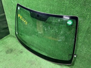 กระจกหน้า SUBARU OUTBACK OEM 65009AG070 BPE 2004