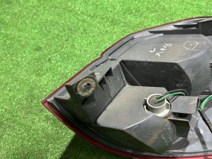 ไฟท้ายซ้าย SUBARU OUTBACK OEM 84201AG010 BPE 2004