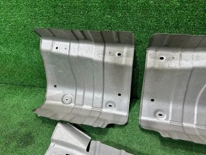 Exhaust heat shields SUBARU OUTBACK OEM 59024AG061 59024AG071 59024AG030 BPE 2004 EZ30