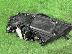 ไฟหน้า Ксенон SUBARU OUTBACK OEM 84001AG021 84001AG031 BPE 2004