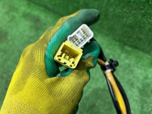 フラットケーブル SUBARU OUTBACK OEM 83196AG000 BPE 2004 EZ30