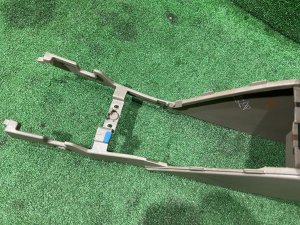Guantera y reposabrazos SUBARU LEGACY LANCASTER OEM 92111AE010AD BHE BH9 BH5 2001 SILVER/GREY 1U2