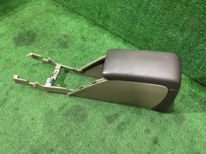 Guantera y reposabrazos SUBARU LEGACY LANCASTER OEM 92111AE010AD BHE BH9 BH5 2001 SILVER/GREY 1U2
