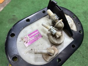 ปั๊มติ๊ก целые трубки SUBARU LEGACY LANCASTER OEM 42021AE040 BHE BEE 2001 EZ30 AT