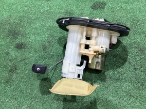 ปั๊มติ๊ก целые трубки SUBARU LEGACY LANCASTER OEM 42021AE040 BHE BEE 2001 EZ30 AT