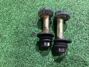 Parafusos de camber traseiros SUBARU LEGACY LANCASTER OEM 901700122 902350006 903100171 20560AA011 BHE BH9 BH5 BE5 BE9 BEE 2001 EZ30 AT