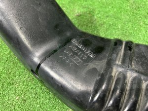Toma de aire SUBARU LEGACY LANCASTER OEM 46012AE100 BHE 2001 EZ30 AT