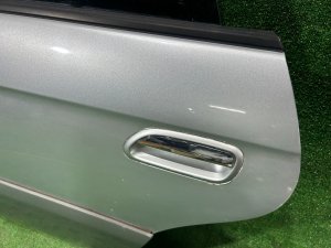 Дверь задняя левая SUBARU LEGACY LANCASTER OEM 60400AE430 BHE BH9 2001 SILVER/GREY 1U2