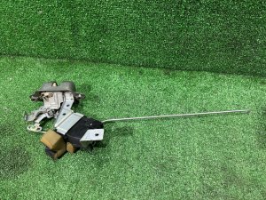 กลอนล็อกฝาท้าย 63032AE020 SUBARU LEGACY LANCASTER