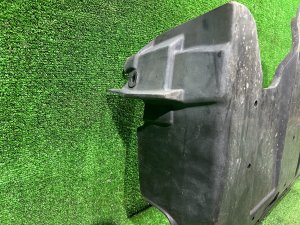 エンジンアンダーカバー SUBARU LEGACY LANCASTER OEM 56410AE130 BHE BEE 2001 SILVER/GREY 1U2