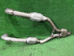 Exhaust manifold БЕЗ КАТАА !!! SUBARU LEGACY LANCASTER OEM 44101AE050 BHE BEE 2001 EZ30 AT