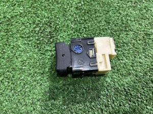 Power/Hold 开关 SUBARU LEGACY LANCASTER OEM 83245AE000 BHE 2001 EZ30 AT