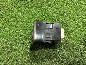 大灯高度调节开关 SUBARU LEGACY LANCASTER OEM 83011AE010 BHE BH9 BH5 BE5 BE9 BEE 2001 EZ30 AT