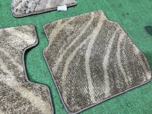 Floor mats SUBARU LEGACY LANCASTER OEM 95011AE050GG BHE 2001 SILVER/GREY 1U2