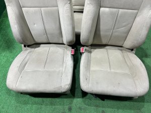 Conjunto de bancos SUBARU LEGACY LANCASTER OEM 64010AE700GE 64010AE710GE 64231AE360GE 64221AE130GE BHE BH9 BH5 2001 SILVER/GREY 1U2