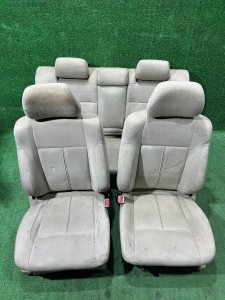 Conjunto de bancos SUBARU LEGACY LANCASTER OEM 64010AE700GE 64010AE710GE 64231AE360GE 64221AE130GE BHE BH9 BH5 2001 SILVER/GREY 1U2