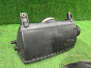 エアクリーナーボックス под СВАП SUBARU LEGACY LANCASTER OEM 14435AA074 46051AE000 46052AE000 46040FE010 46023FC041 BHE BEE 2001 EZ30 AT