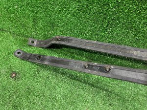 Cintas do depósito de combustível SUBARU LEGACY LANCASTER OEM 42017AE010 42017AE000 BH9 BHE BH6 2001 EZ30 AT