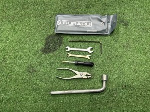 ชุดเครื่องมือ SUBARU LEGACY LANCASTER OEM 97010AA020 BHE BH9 BH5 BE5 BE9 BEE 2001