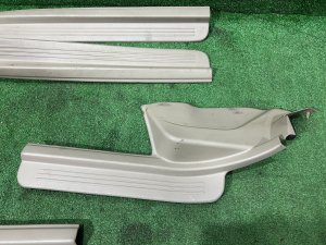 スカッフプレート SUBARU LEGACY LANCASTER OEM 94060AE000GE 94060AE010GE 94061AE000GE 94061AE010GE BHE BH9 BH5 2001 SILVER/GREY 1U2