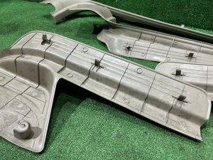 スカッフプレート SUBARU LEGACY LANCASTER OEM 94060AE000GE 94060AE010GE 94061AE000GE 94061AE010GE BHE BH9 BH5 2001 SILVER/GREY 1U2