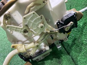 暖风机 SUBARU LEGACY LANCASTER OEM 72110AE000 BHE BH9 BH5 BE5 BE9 BEE 2001 EZ30 AT