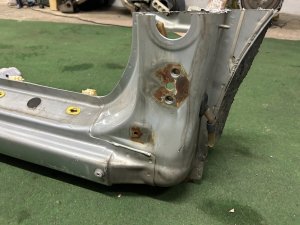 右サイドシル SUBARU LEGACY LANCASTER OEM 51415AE021 BHE BH9 BH5 2001 SILVER/GREY 1U2