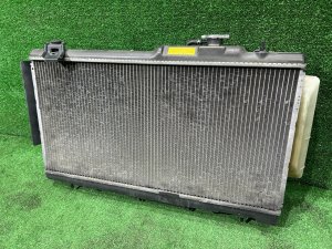 ラジエーター SUBARU LEGACY LANCASTER OEM 45111AE060 BHE 2001 EZ30 AT